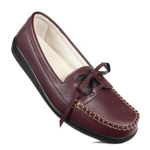 Aerosoft Women's Moxy CL0815 Classic Fashion Square Toe Flat - Size 7